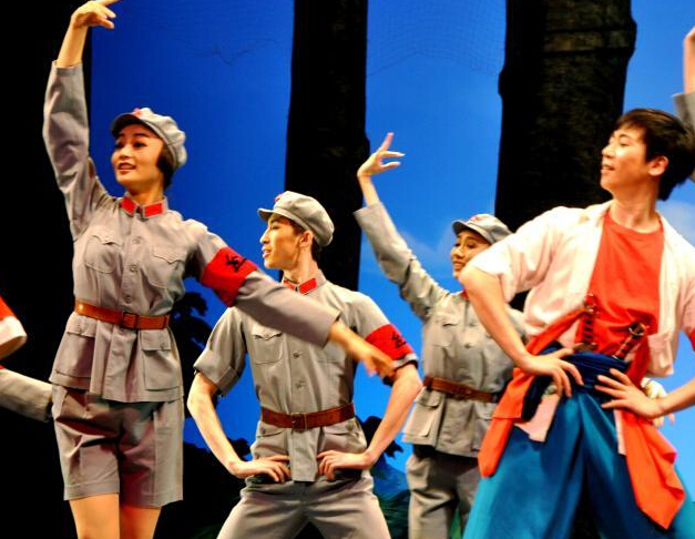 ���������硶��ɫ���Ӿ������������ݡ�