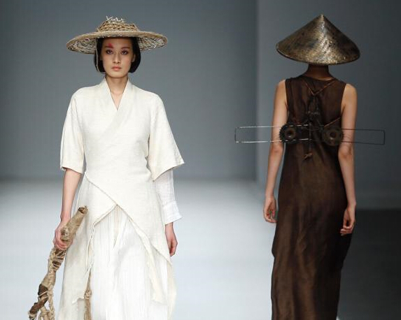 ����ũҵ��ѧ��ҵ��ʱװ��Ʒ ģ�ش��������㡱