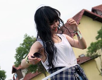 �����⽭̫���Եѽڻ��Ƚ��� ������Ů�������Ŀ񻶡�