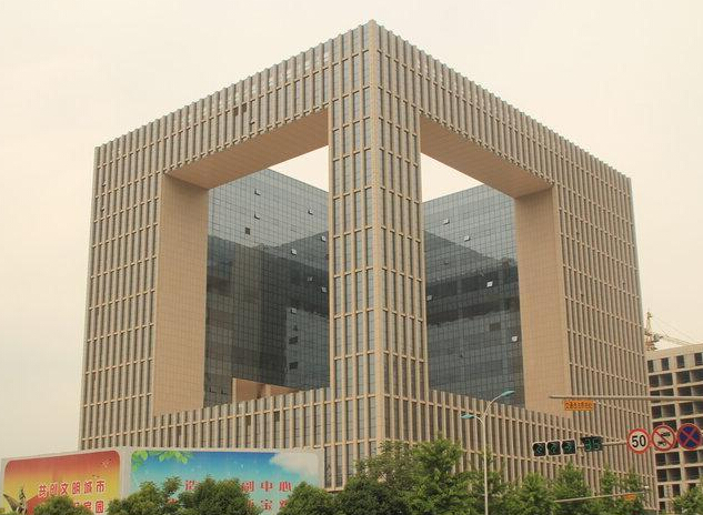 ����������ɽկ������á���