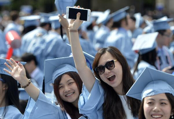 ���ױ��Ǵ�ѧ��ҵ�����ϵġ��й���ס���