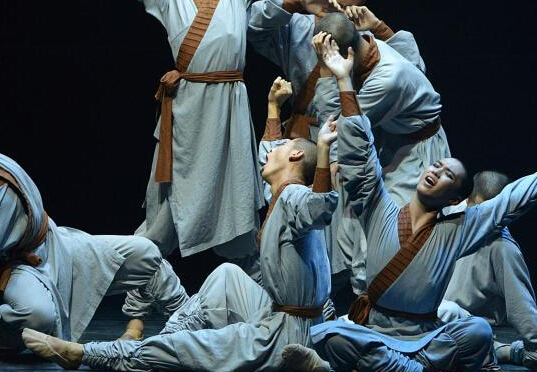 ��·�赸��Ӣ���ݱ��衱