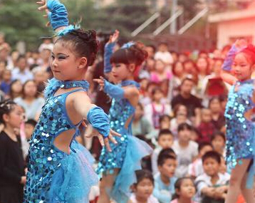 СС�����ǡ��赸���߽��Ͼ����������ˡ�