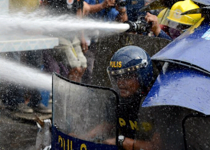 ���ɱ�һ�Ƿ����ӵ���ǿ�� �����뾯��������ͻ��