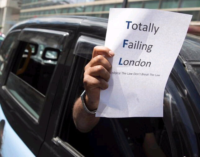 �׶غ�ɫ���⳵˾��ʾ�� �����׶ؽ�ͨ�����ߡ�