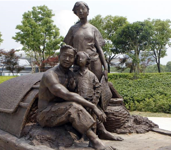 ��ɫ������ҵ�Ļ�����԰�ḻ��ʡ�