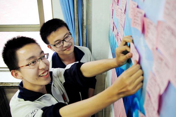 甘肃基层学子“冲刺”备考”