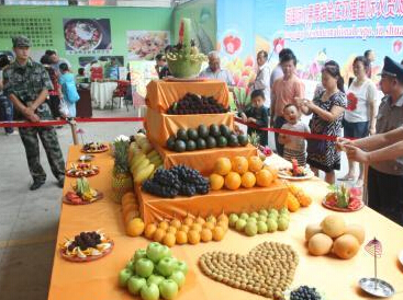 �׽���������ˮ�������쿪Ļ��