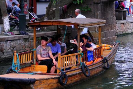 ���Ϲ�����ҽǷ�����ˡ�