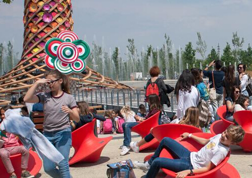 ��һ���ʶ�ͯ�ڵ��� �����᳡���������ͯȤ��