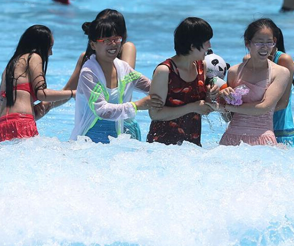 �Ͼ����¡������ ����Ϸˮ�������