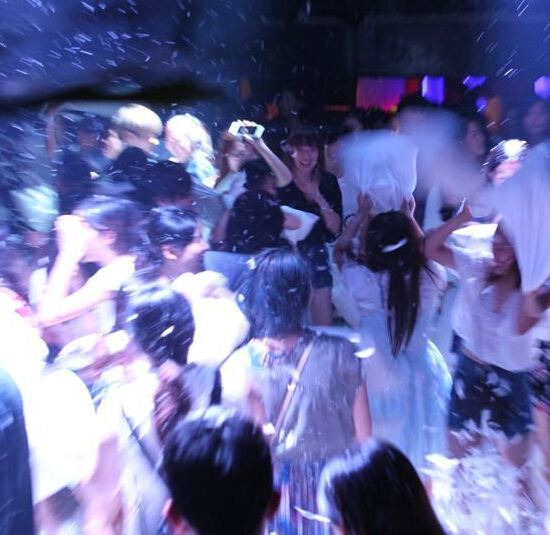 ����������ư�չ������ͷ��ս����