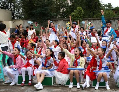 ���������߽���С�����ض�ͯ���ȡ���һ����