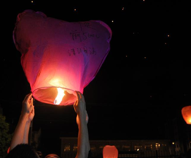 ���ա��߿��򡱿��������������߿�˳����