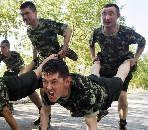 �½��߷���ѧ�����롰��ˮ����ҵ����