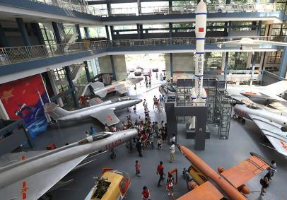 �Ͼ����պ����ѧ���ź��չ��������ȡ�