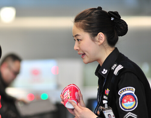 �������гɳ� �ڷ������ջ񡪡��Ϻ����Ż�����˾���커�����ϲ��ü�һ�����ȡ�