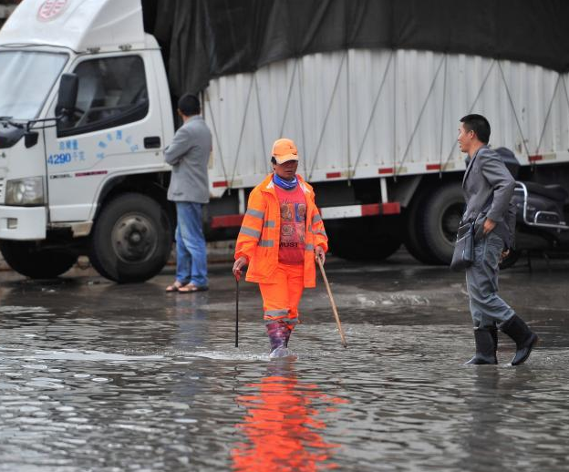 ����һҹ���겿��·�λ�ˮ���� ������ˮ���С�