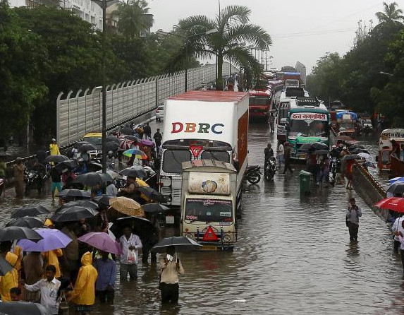 ӡ�������Ⱪ��Ϯ���������� ��·���ض�����