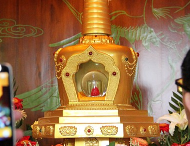 �������������������˼��ɾ���������