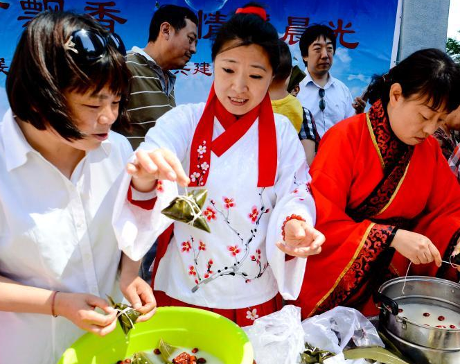 �����������񴩺���ѧ�����������ӡ�