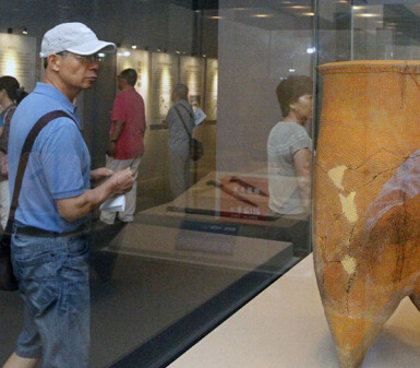 北京举办”建城3060年“展览”