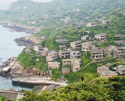 �߽�������ɽ���ϵġ���Ұ���١���