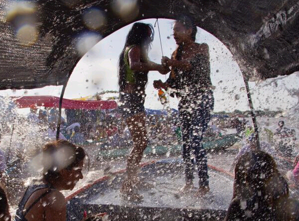 ī����������ף��ͳ����ˮ�ڡ� ������ҵ���ա�