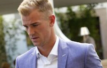 曼城大咖婚礼小三来闹场 乳皇:偷情的真相(图)”