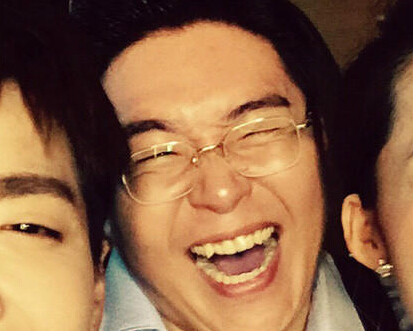 李沁《致青春2》杀青晒吴亦凡刘亦菲鬼马合照”