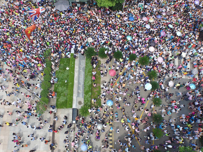 �Ͼ�С�������� ��ǧ���ҳ��Ϳ���