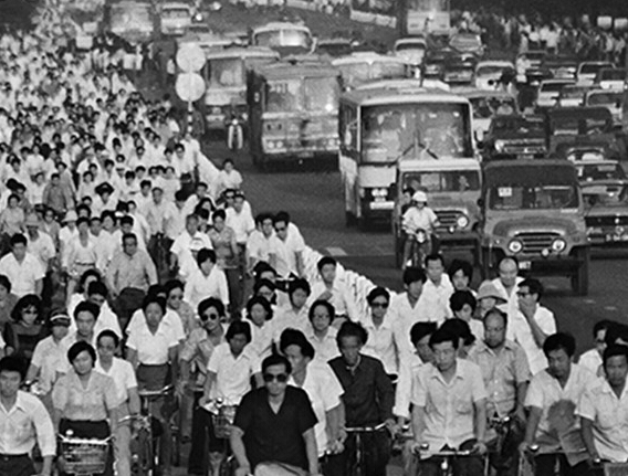 ��Ӣ����Ʒ������·��������