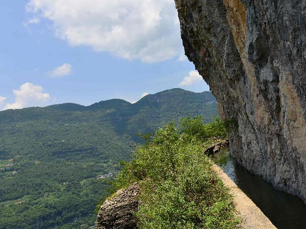 ��������ӡ�����������ɽ�еġ�����������