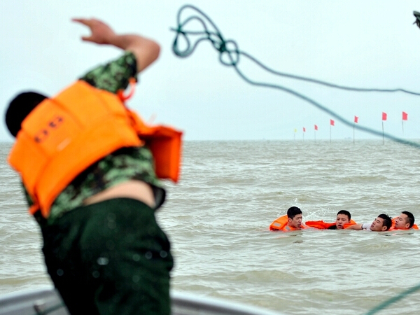 ���Ƹ۱߷��ٱ���֯���Ͼ�Ԯ������