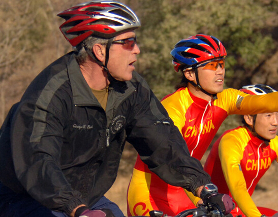 ��Ӣ����Ʒ���� ���