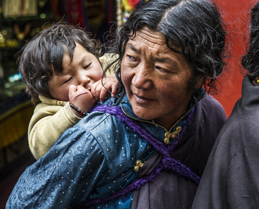 ��Ӣ����Ʒ���� ���