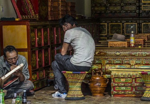 ��Ӣ����Ʒ���� ���