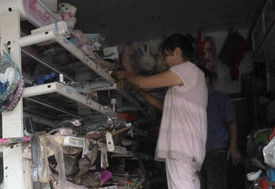 台风“苏迪罗”袭击安徽 街道一片狼藉”