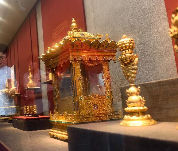 �ʹ�����Ժ��Ʒ������ھ����ݡ�