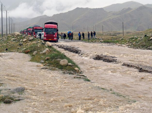 �½�����̨ɽ����ˮ�¹������١�