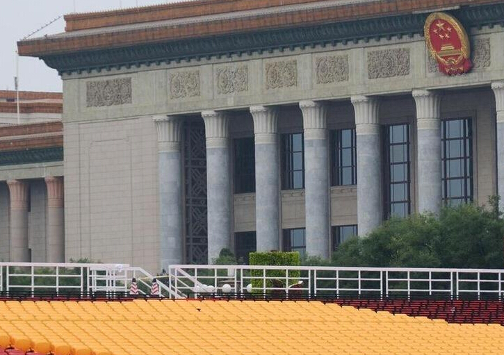 �찲�Ź㳡�ı���ʱ����̨�״�¶�����ݡ�