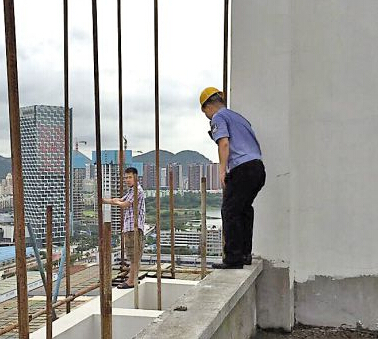 ���¿�Ȱ3Сʱ �񾯾ȡ���¥�С���