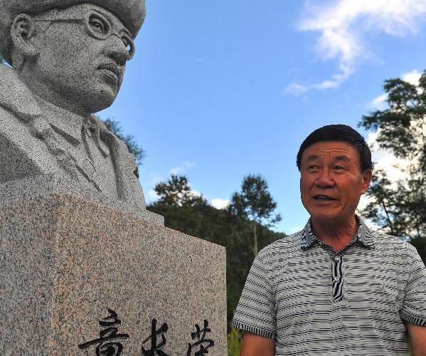 不能让历史“断了茬”——退休老党员金春燮十年不懈传播红色精神”