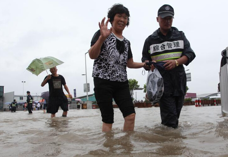 �Ϻ����ش���Ϯ�� ������С�Ư���������