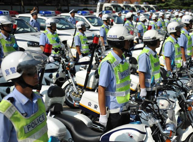 �ӱ�ʯ��ׯ�������������ó����ϸڡ���