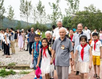 ��ս�ϱ���������ͬ���㽭��ɽӰ�ӳǽ���ս���¡�