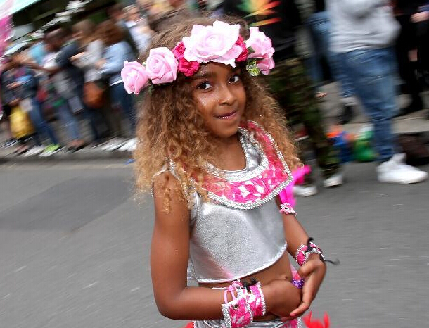 2015ŵ��ɽ�񻶽����׶ؾ��ж�ͯ�����С�