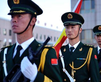 �½��߷��ٱ��ڡ�V70�� ���սʤ��70���ꡱ