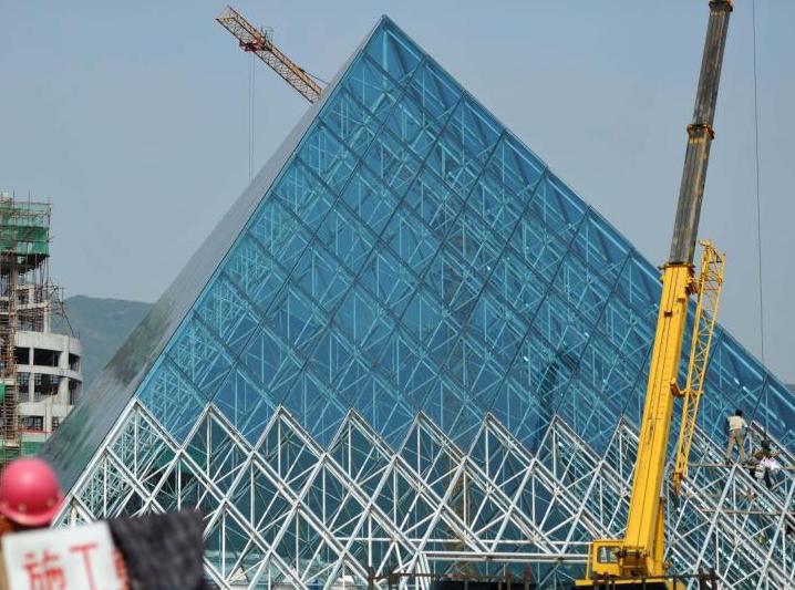 ʯ��ׯ��ɽկ�桰����¬��������������