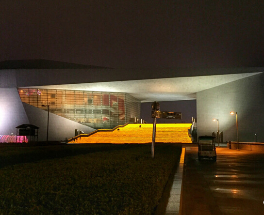 ȫ����ýɽ���м����߽�������������